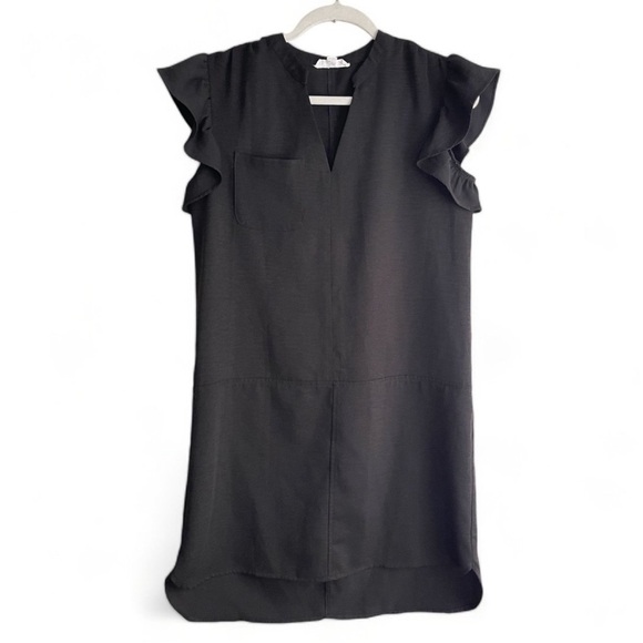 THML Dresses & Skirts - ❌SOLD❌THML Black Flutter Sleeve V-Neck Dress
